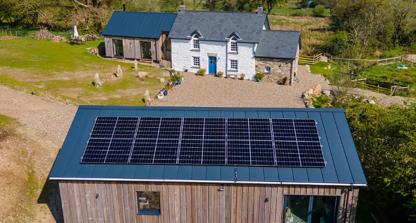 Image of extended rural Cardigan home using Vertix EasySeam standing seam Roof System